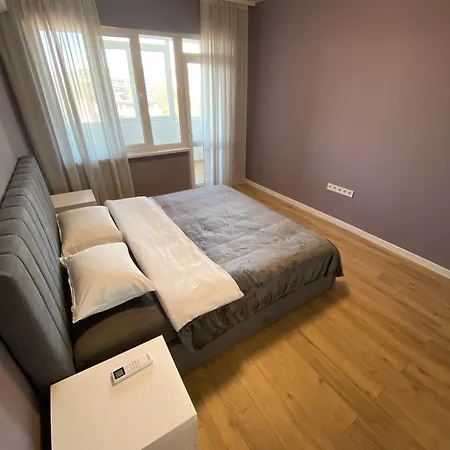 Urban Edge By Rv Apartment *
